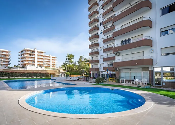 Апартаменты Rocha Solmonte *